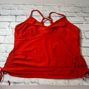 Time and Tru Women's Orange Swim Top. Tankini. Size 2X